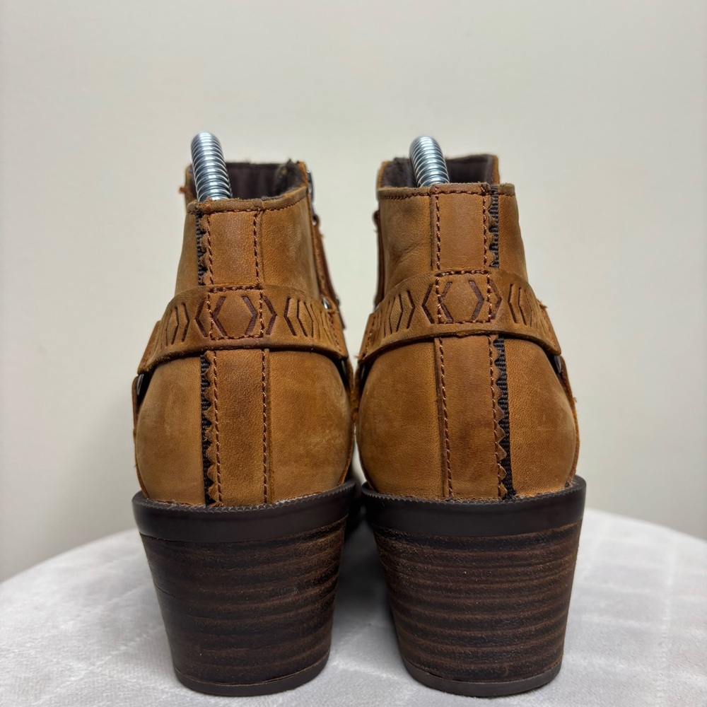 TEVA FOXY CARAMEL WOMENS BOOTIES SIZE 7 - Picture 7 of 8